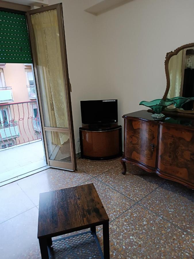 Hortis Apartment, 5 Persone, 2 Camere, Balcone, Metro C E Tram Per Il Centro Rome Exterior photo